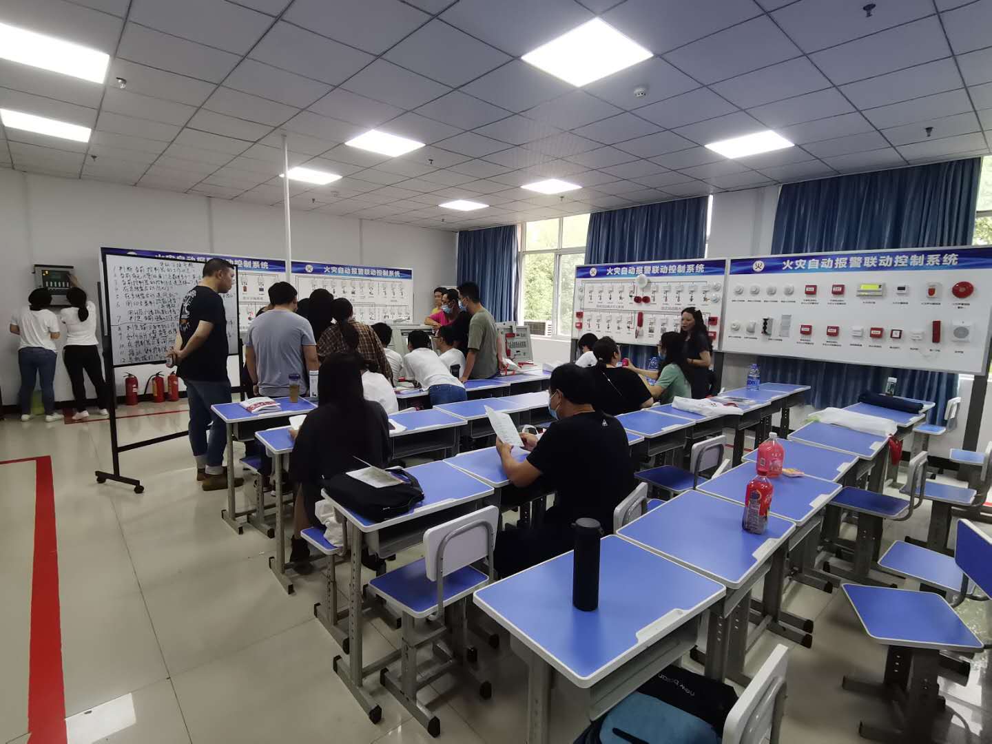 力学不倦·人才基地